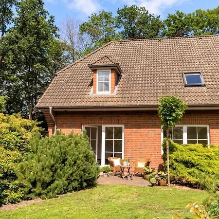 Schone Erdgeschosswohnung In Nordseenahe Apartment Eddelak