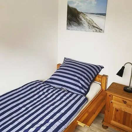 Schone Erdgeschosswohnung In Nordseenahe Apartment *
