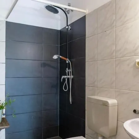 Schone Erdgeschosswohnung In Nordseenahe Eddelak
